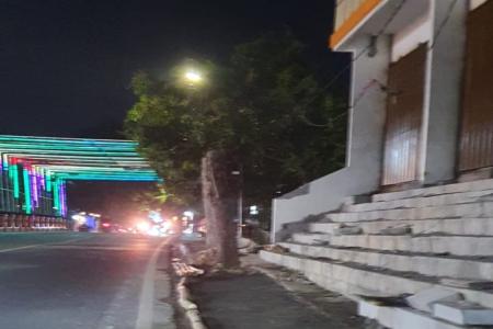 Sempat diberitakan di media online bangunan ruko di jalan wahid hasyim