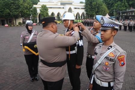 POLRES PASURUAN GELAR OPERASI ZEBR